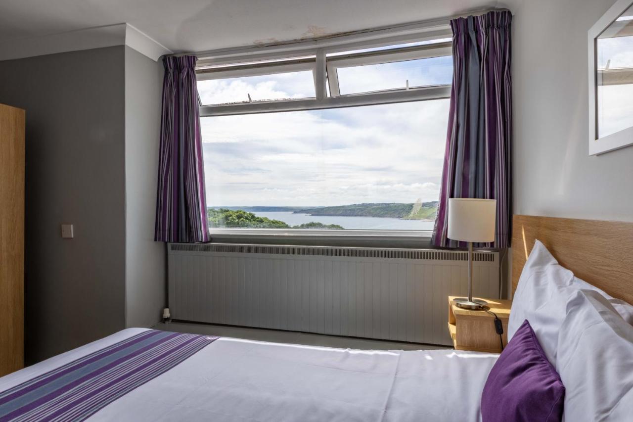 The Norbreck Hotel By Compass Hospitality Scarborough Oda fotoğraf